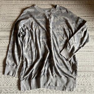 OVERSIZED TUNIC SWEATER